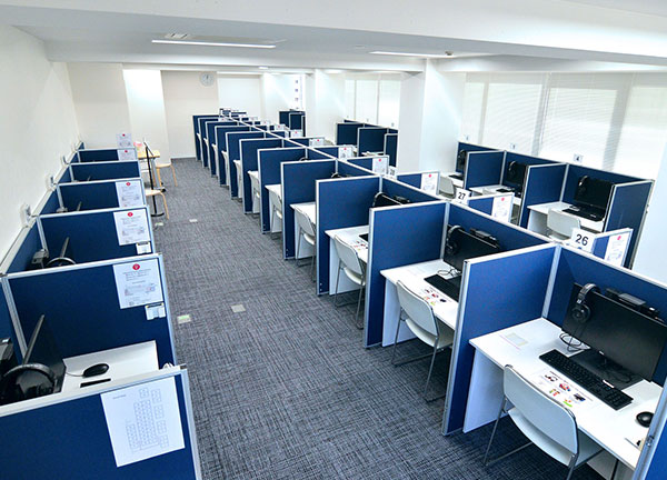 東京テストセンター テストセンター内