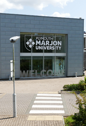 プリマスマージョン大学