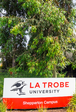 ラトローブ大学