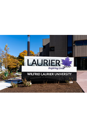 ウィルフリッド・ローリエ大学