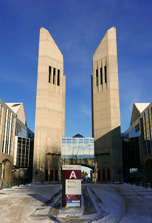 グラントマキュアン大学