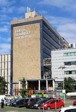 リーズベケット大学